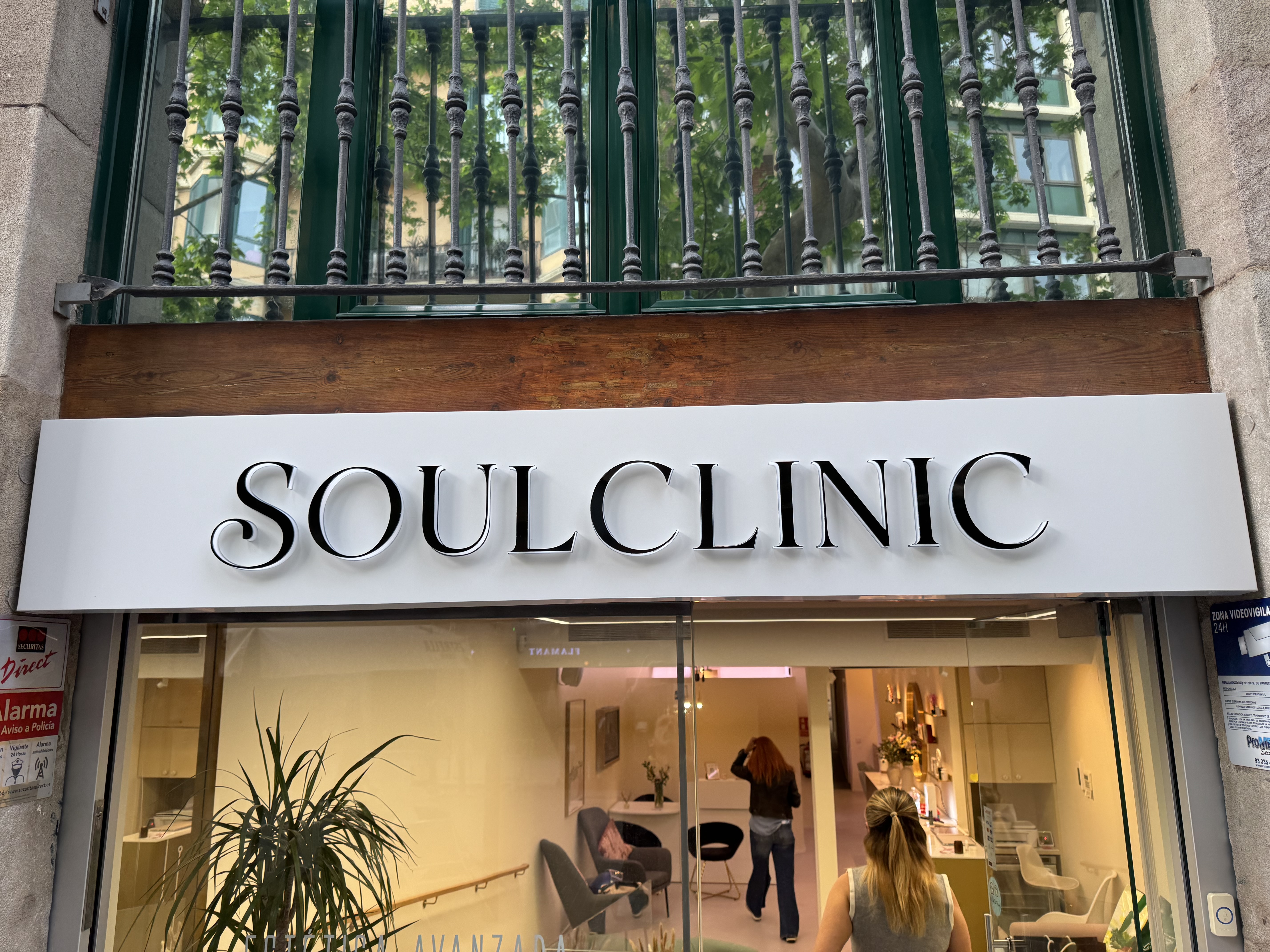 Fachada de Sol Clinic
